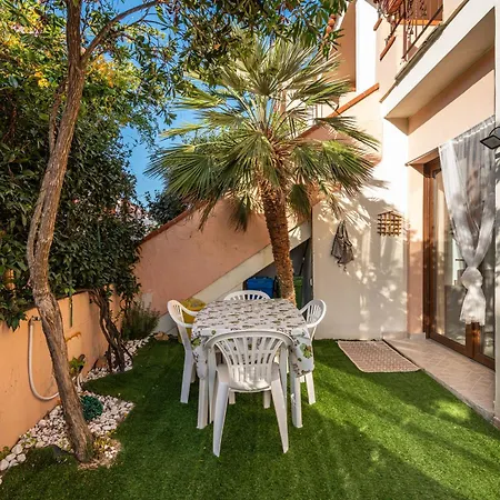 Hébergement de vacances Casa Clà *